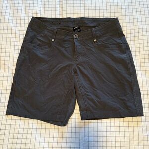 Kuhl Grey Women’s Outdoor Shorts Size 4